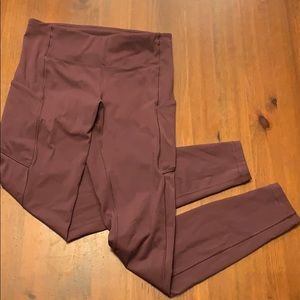 Lululemon speed up tight.